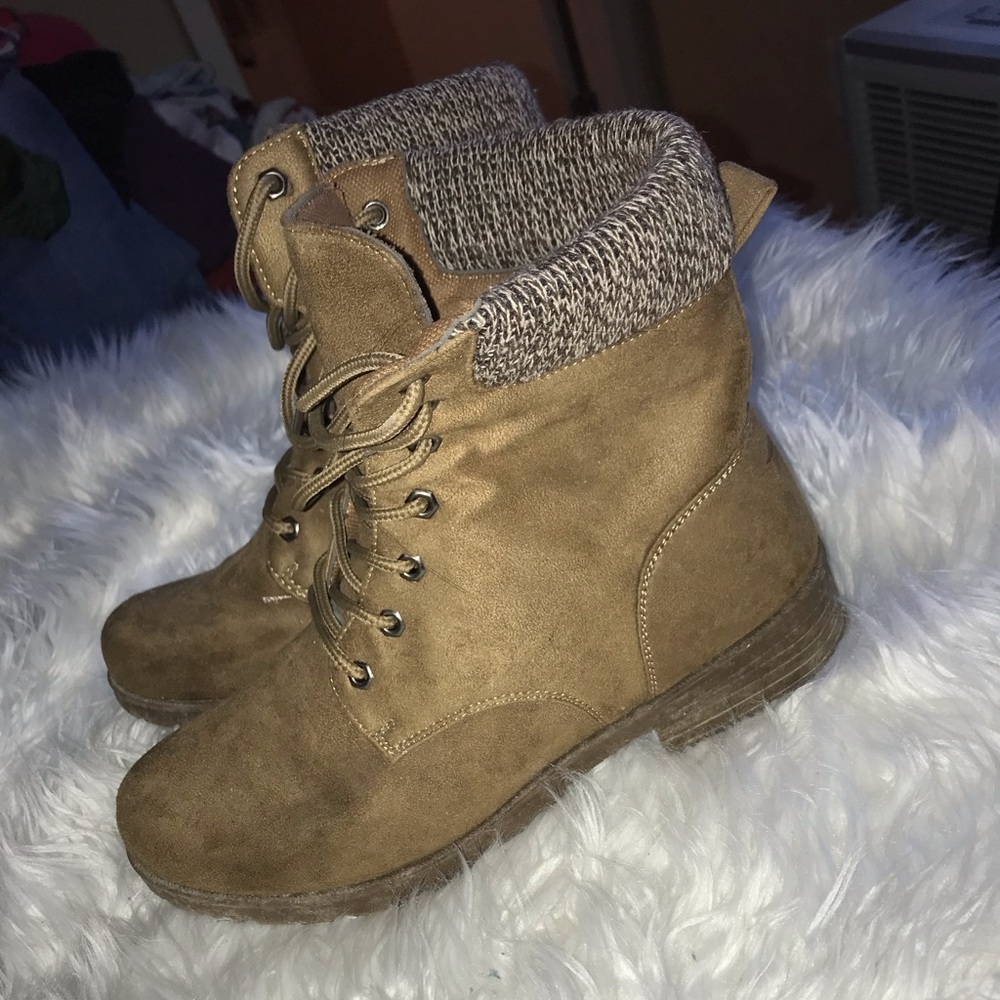 Women boots